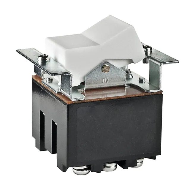 SW3832D/UC NKK Switches electronic component